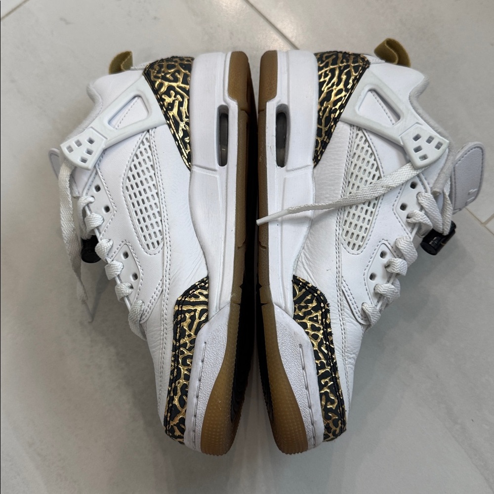 Jordan Spizike Low Sneakers with white metallic gold - Picture 2 of 6
